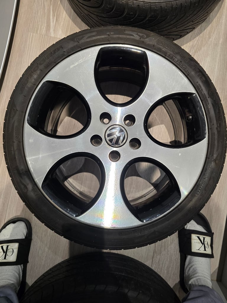 Vw monza 18 inch alloys with tyres