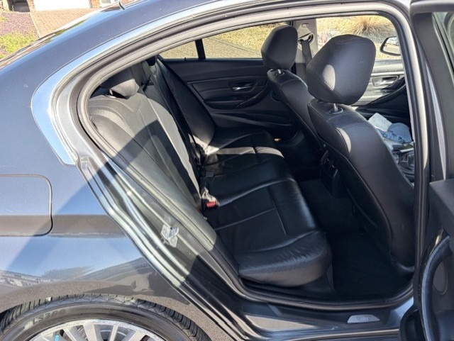 2013 BMW 3 Series 320d Luxury 4dr Step Auto SALOON Diesel Automatic