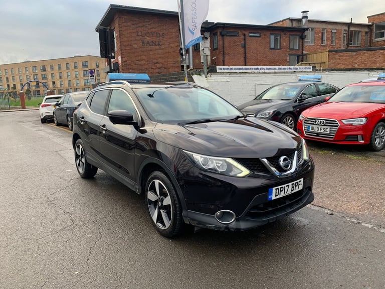 image for 2017 Nissan Qashqai 1.2 Dig-T Petrol Black Manual Euro 6 Ulez compliant 