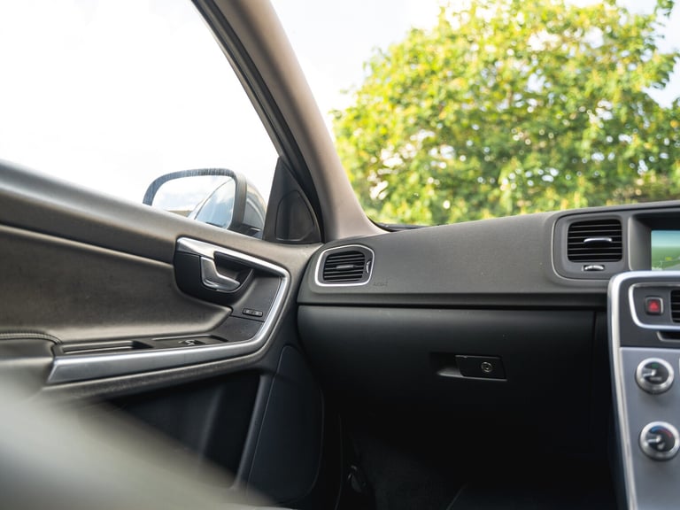 2016 Volvo V60 D3 (150) SE Lux Nav 5dr Diesel