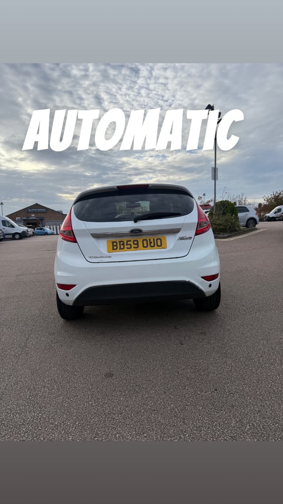 Automatic,Ford, FIESTA, Hatchback, 2010, Other, 1388 (cc), 5 doors