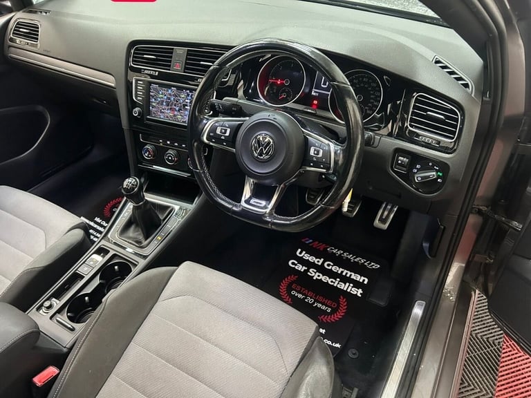2016 Volkswagen Golf 2.0 TDI R-Line Edition 5dr HATCHBACK DIESEL Manual