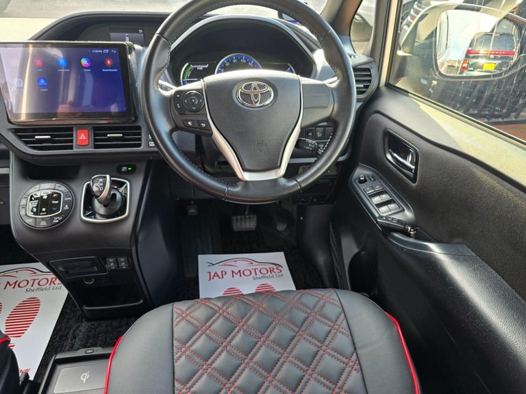 WE HAVE 6 MORE VOXY HYBRID AVAILABLE