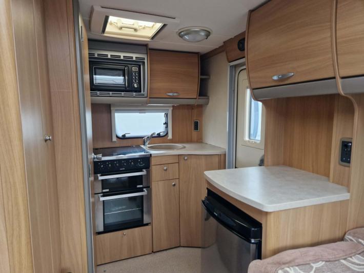 2011 Swift Charisma 220 Used Caravan
