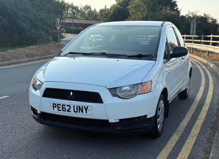 Mitsubishi, COLT, Hatchback, 2012, Manual, 1124 (cc), 3 doors