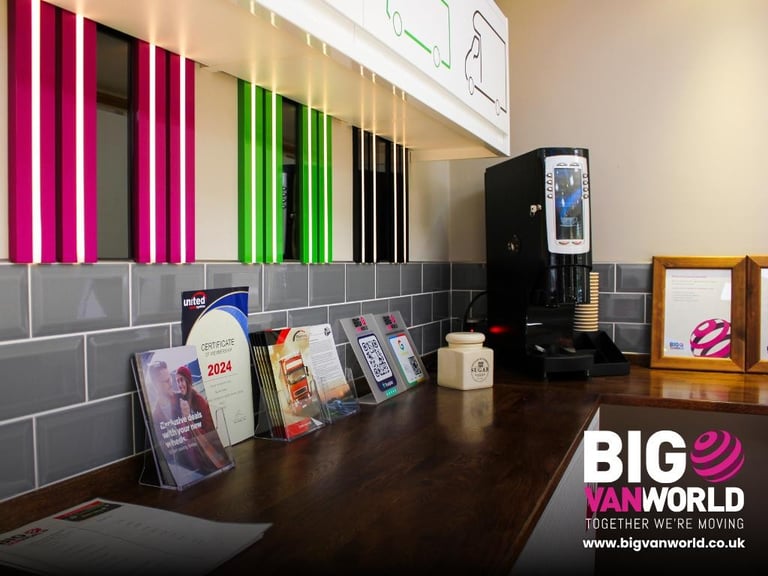 Volkswagen TRANSPORTER TDI 150 SHUTTLE SE LWB 9 SEAT MINIBUS DSG AUTO