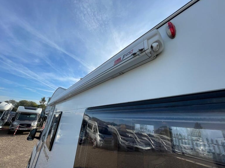 Elddis Autoquest 145 4 Berth 4 Belt End lounge 3300kg