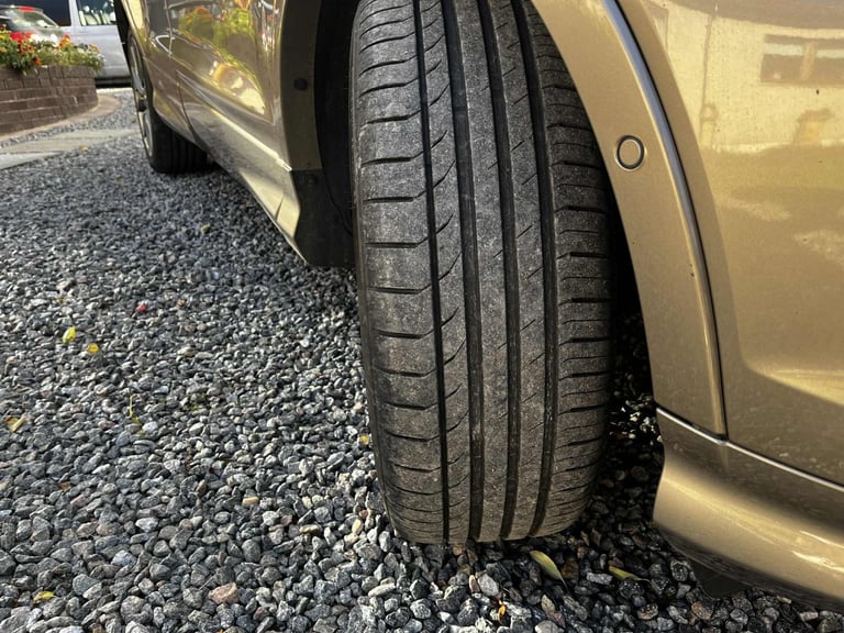Ford, KUGA, Hatchback, 2019, Manual, 1997 (cc), 5 doors