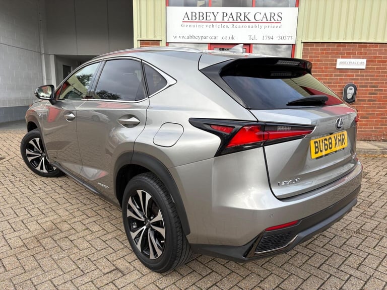 LEXUS NX 2.5 300h F Sport E-CVT 4WD Euro 6 (s/s) 5dr 2018