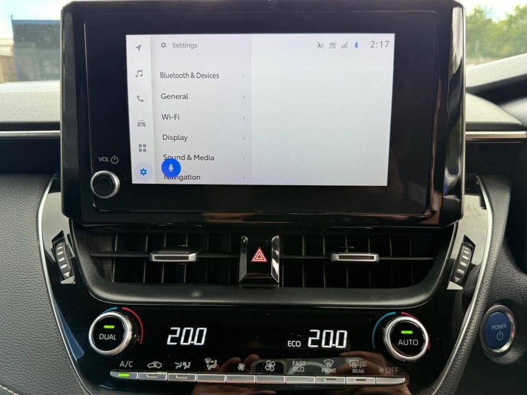 TOYOTA COROLLA 2.0 VVT-h Trek Touring Sports CVT Euro 6 (s/s) 5dr 2022