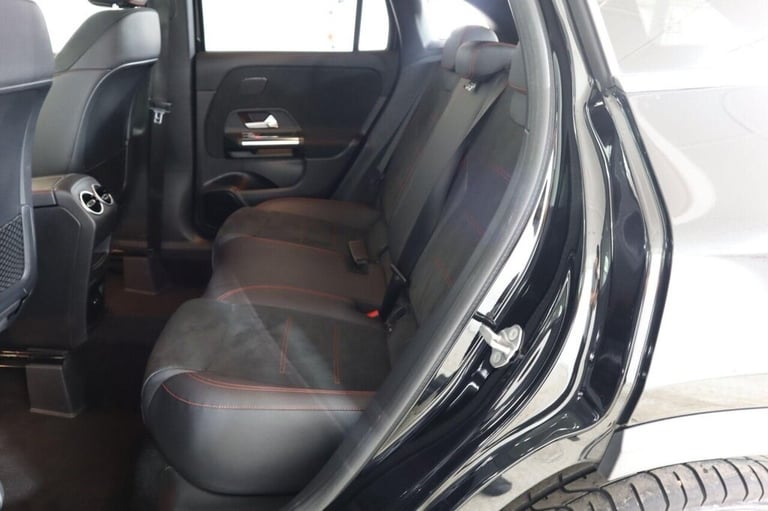 2020 Mercedes-Benz GLA 1.3 GLA200 AMG Line (Premium) 7G-DCT Euro 6 (s/s) 5dr HATCHBACK Petrol Aut...