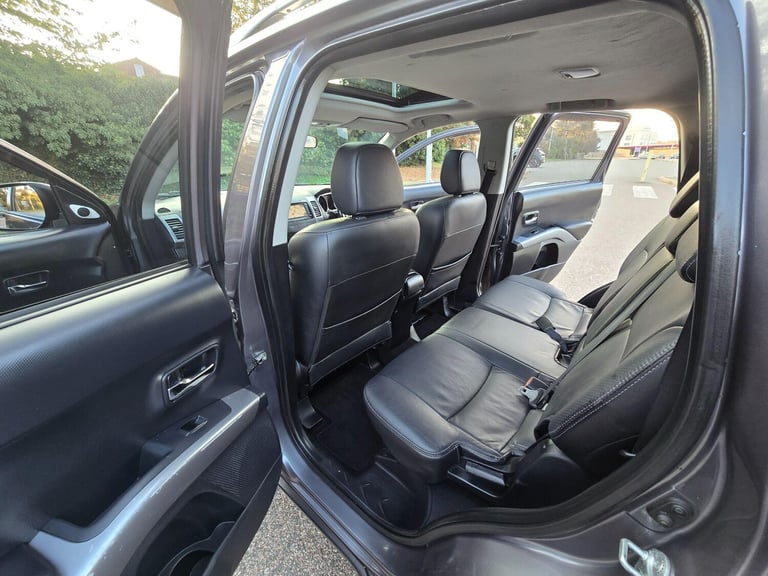 2008 Mitsubishi Outlander 2.4 MIVEC Elegance 5dr Auto ESTATE PETROL Automatic
