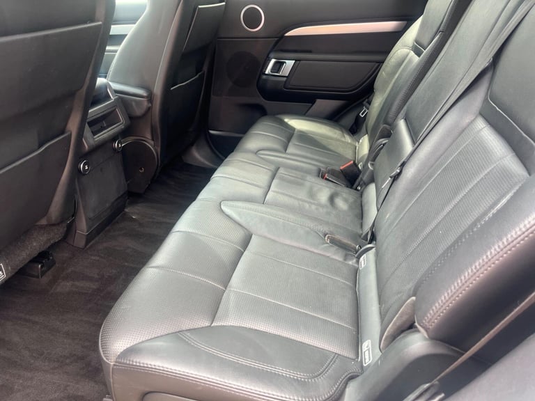 2020 Land Rover Discovery 3.0 SD V6 Landmark Edition Auto 4WD Euro 6 (s/s) 5dr ESTATE Diesel Auto...