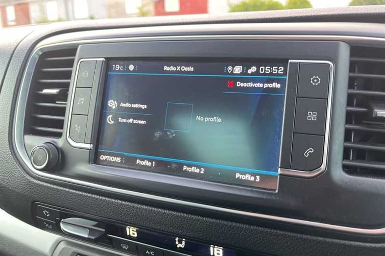 2023 Peugeot Traveller Business VIP 2.0 BlueHDi Diesel Automatic Start/Stop (180ps) MPV Diesel Au...