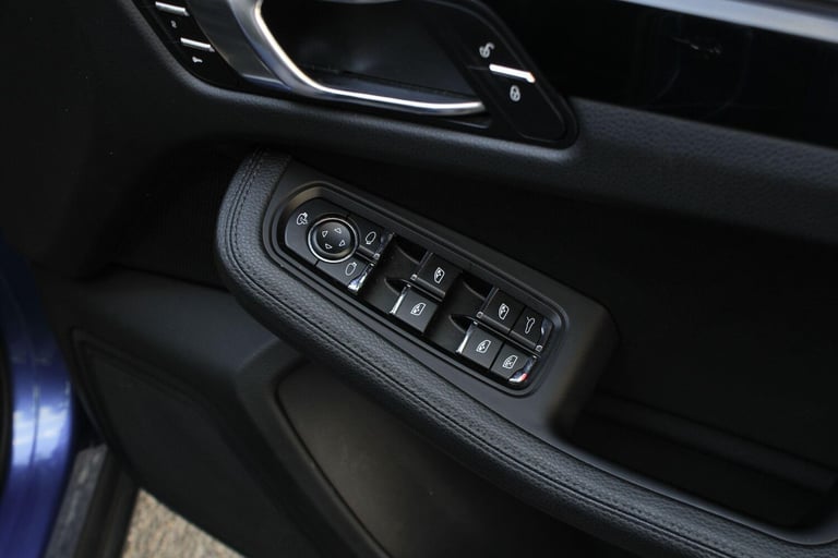 2017 Porsche Macan 3.0 V6 S PDK 4WD Euro 6 (s/s) 5dr ESTATE Petrol Automatic