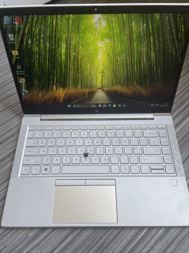 image for HP Elitebook Laptop 14 Ryzen 5 / 16 gb Ram / 256 gb SSD light, thin and portable laptop