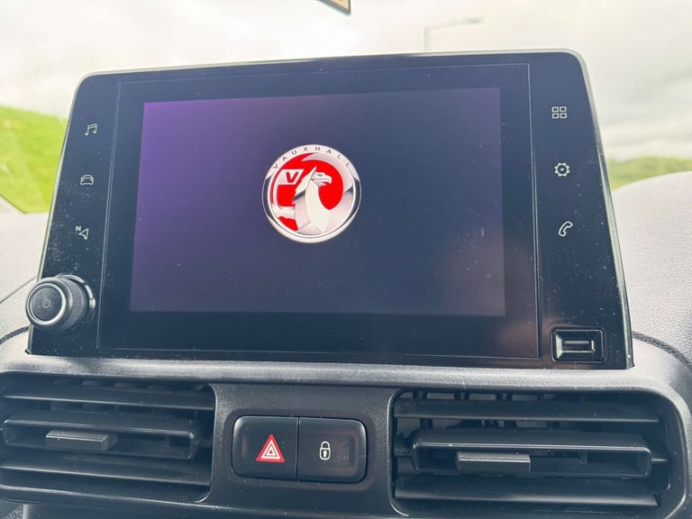 2019 Vauxhall Combo 1.5 Combo 2000 Edition S/S Auto Panel Van Diesel Automatic