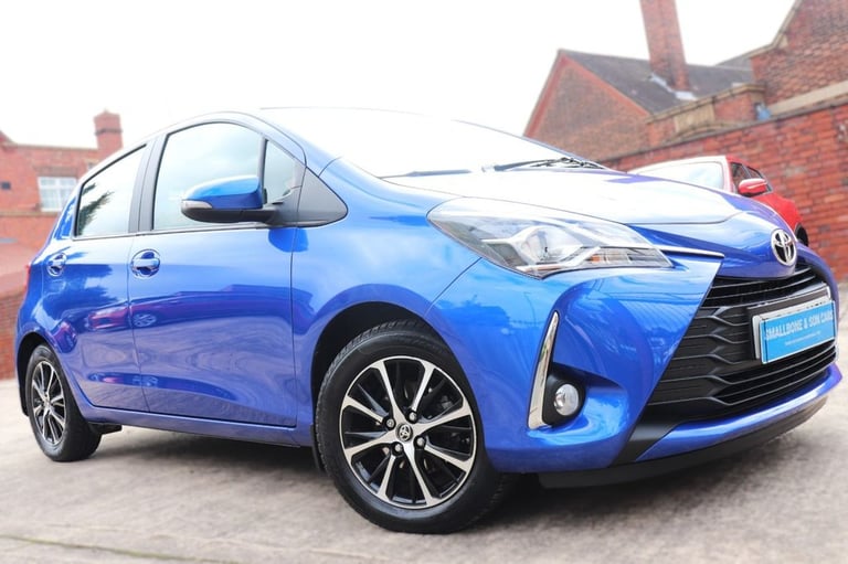 2019 Toyota Yaris 1.5 VVT-i Icon Tech 5dr HATCHBACK PETROL Manual