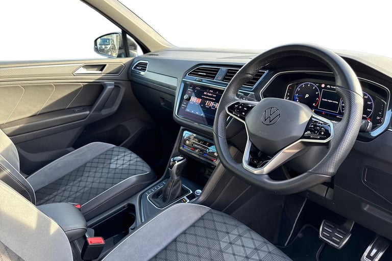 2021 Volkswagen Tiguan 1.5 TSI 150 R-Line 5dr DSG SUV PETROL Automatic