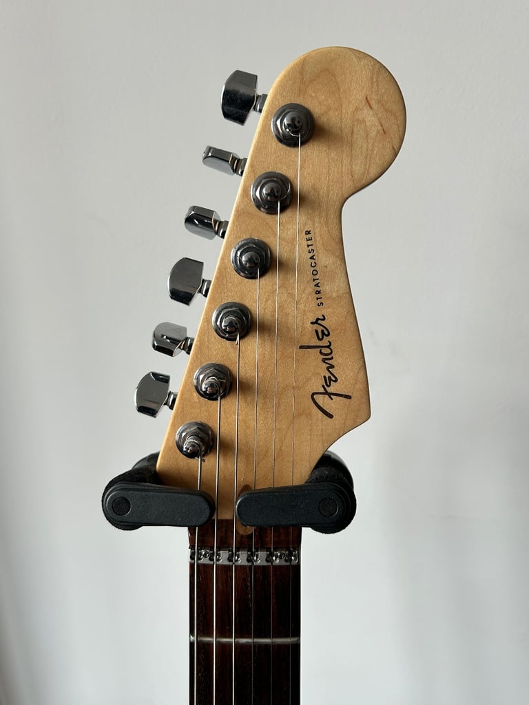Fender American Deluxe Stratocaster with Upgrade