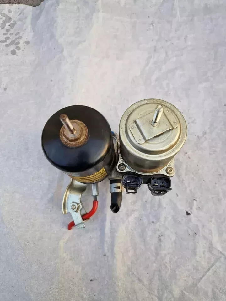 Genuine Toyota Prius 1.8 2009 ~ 2015 ABS Pump Brake Booster