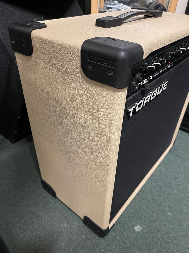 Torque T100ar Acoustic/vocal guitar amplifier Combo Amp 100watt By Celestion