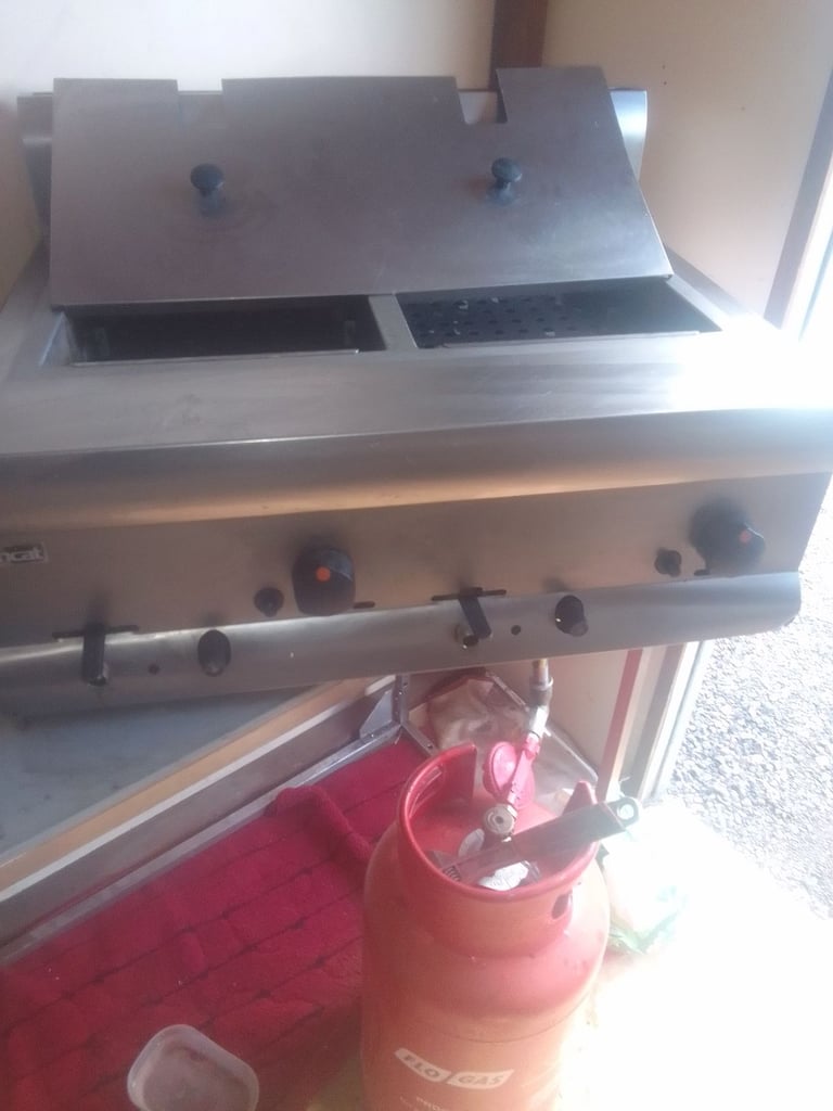 Catering equipment commercial Gas restaurant kitchen trailer items 