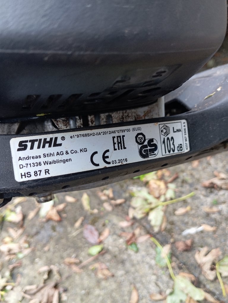 Stihl hs87r hedge trimmer 