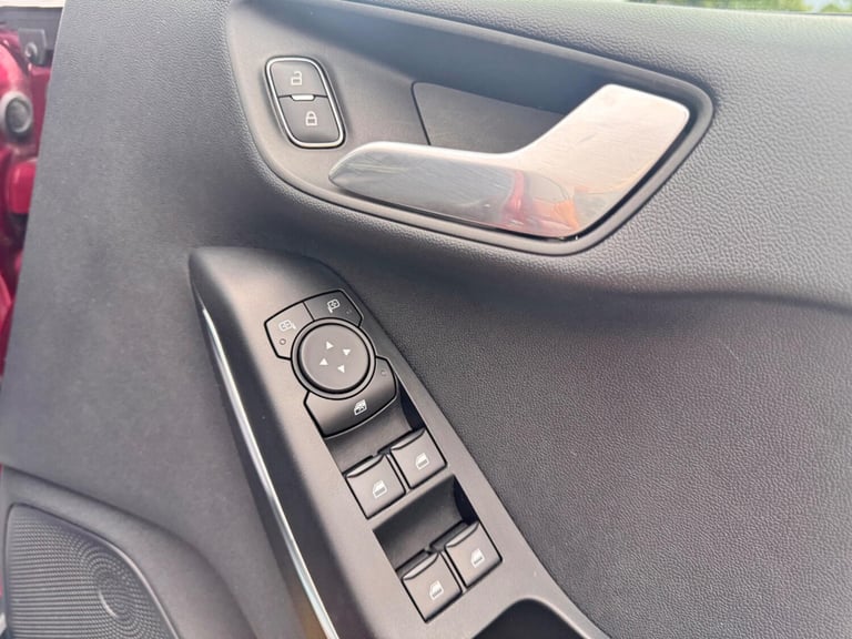 2022 Ford Fiesta 1.0T EcoBoost MHEV ST-Line Vignale DCT Euro 6 (s/s) 5dr HATCHBACK Petrol/Electri...