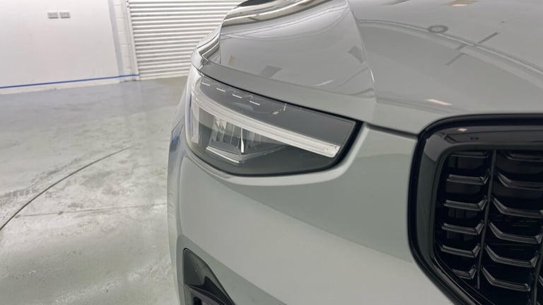 2024 Volvo XC40 Plus, B3 Mild hybrid, Petrol, Dark Estate Petrol Automatic