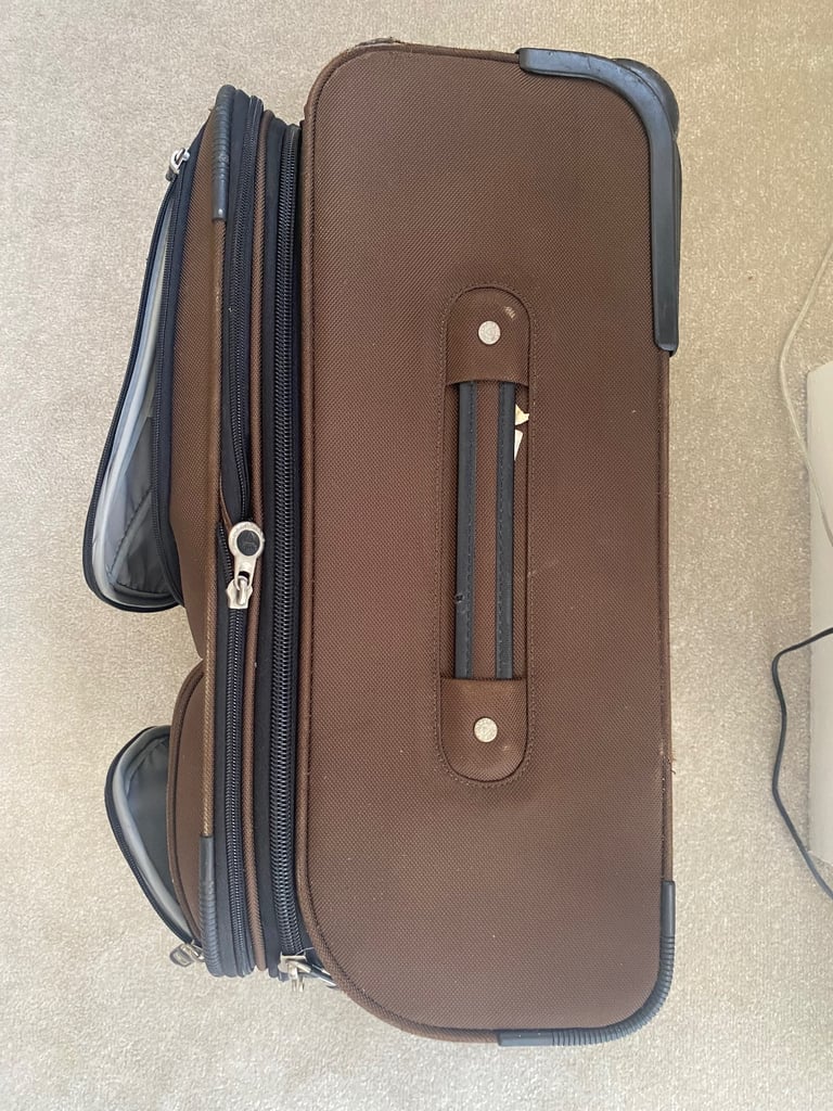 Antler small luggage with wheels,expendable telescopic handle 