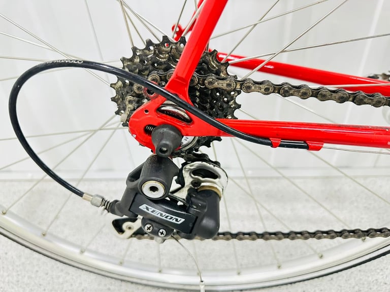 CAMEROON BESPOKE Road Bike Brand New 54 cm Reynolds Tubing 