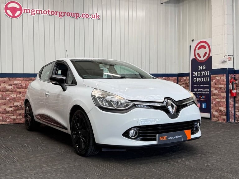 2015 Renault Clio 1.5 dCi Dynamique S Nav Hatchback 5dr Diesel Manual Euro 6 (s/s) (90 ps) Hatchb...