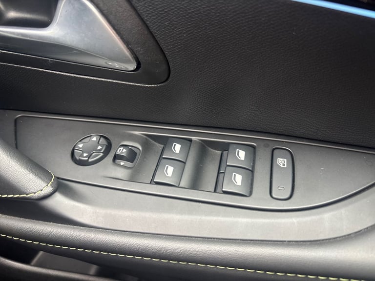 2021 Peugeot 208 100kW GT 50kWh 5dr Auto Hatchback ELECTRIC Automatic