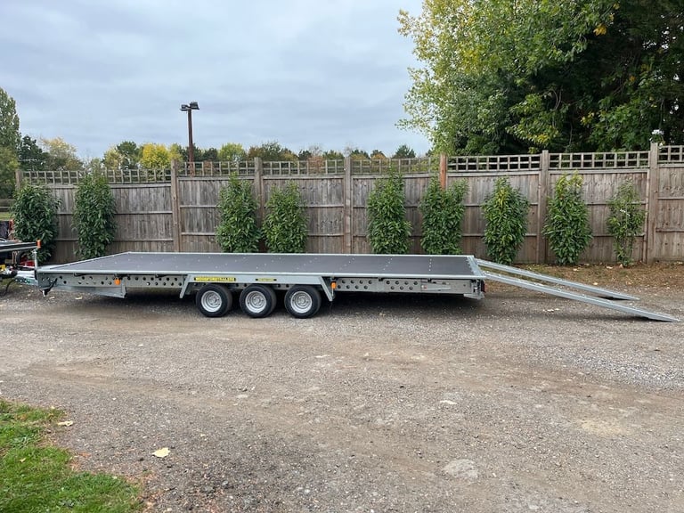 New Woodford Flatbed 20' x 7'3 (6.15m x 2.22m) Car Trailer Transporter 3500KG