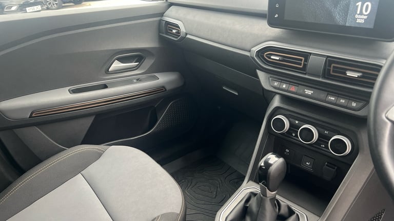 2024 Dacia Jogger 1.6 HEV Extreme 5dr Auto MPV PETROL/ELECTRIC Automatic