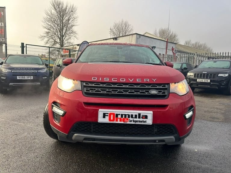 2017 Land Rover Discovery Sport 2.0 TD4 SE Tech SUV 5dr Diesel Manual 4WD Euro 6 (s/s) (180 ps) E...