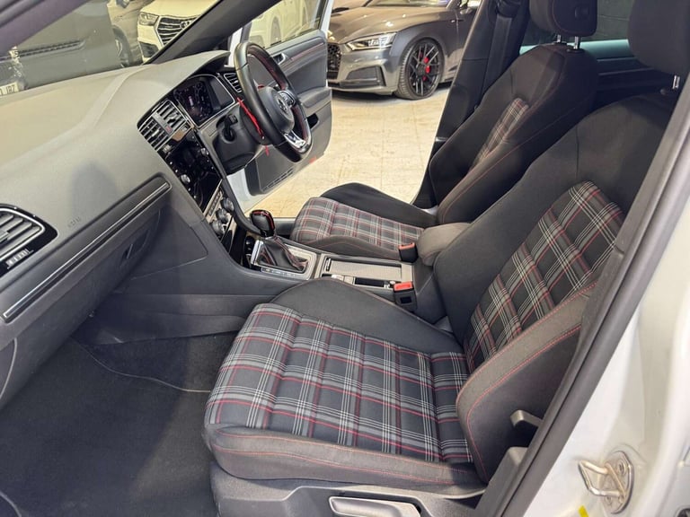 2019 Volkswagen Golf 2.0 Golf GTi Performance TSi Semi-Auto 5dr Hatchback Petrol Automatic
