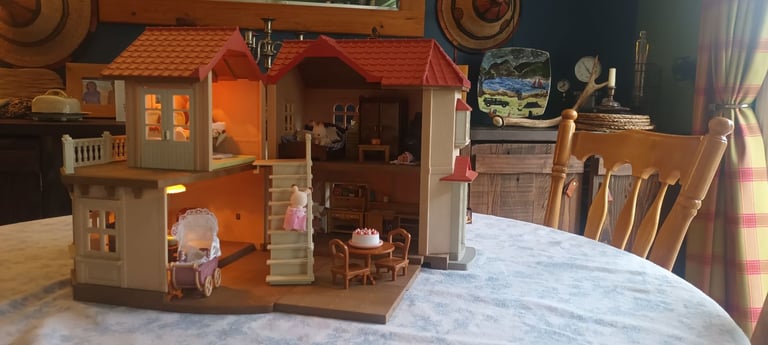 Sylvanian Families, House, Figures and Accessories