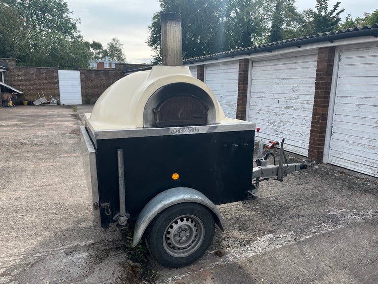 image for Dragon Ovens Griffin Mobile Wood-Fired Pizza Oven Trailer