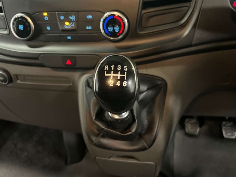 2018 Ford Transit Custom 2.0 Transit Custom 340 LWB H/R Panel Van Diesel Manual