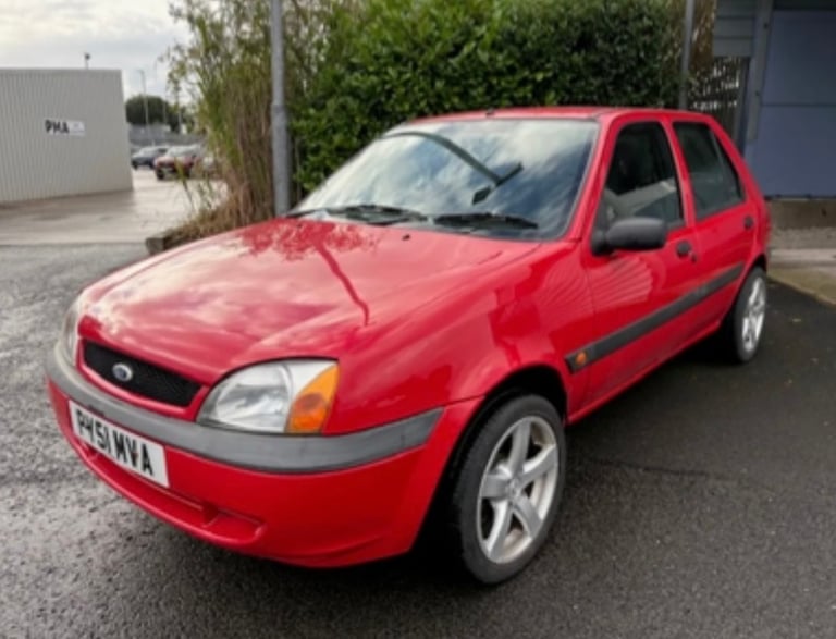 image for Ford Fiesta FUN ONLY 60k 5 DOOR MODERN CLASSIC