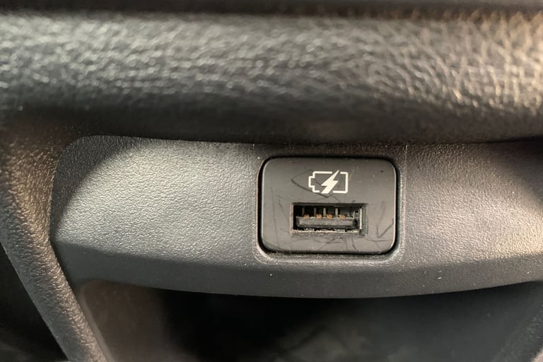 2023 Nissan Juke 1.6 Hybrid N-Connecta 5dr Auto Hatchback Hybrid Automatic