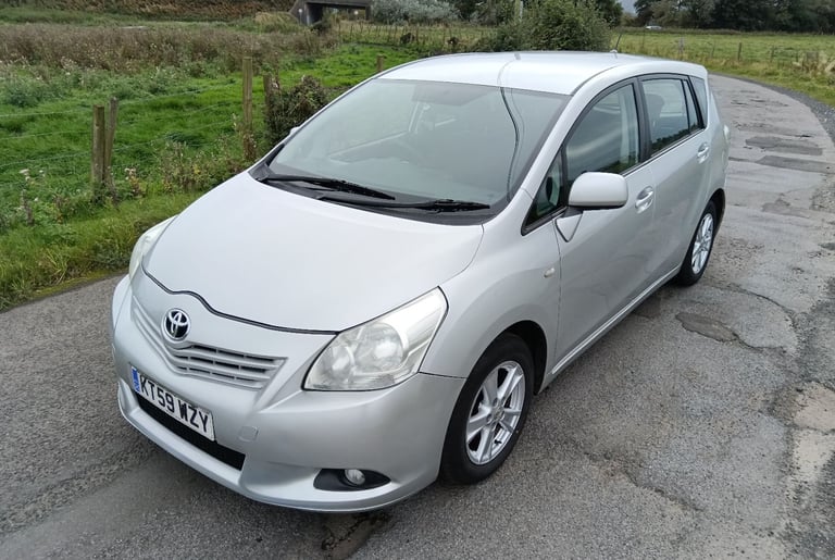 image for 2009 Toyota Verso 2.0 D4D 7 Seater MPV Estate - MOT Sep 2026 - Timing Chain Water Pump Clutch done