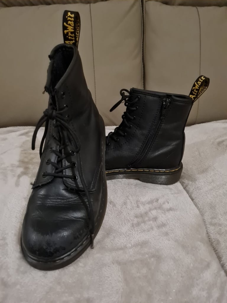 Dr Martin boots 