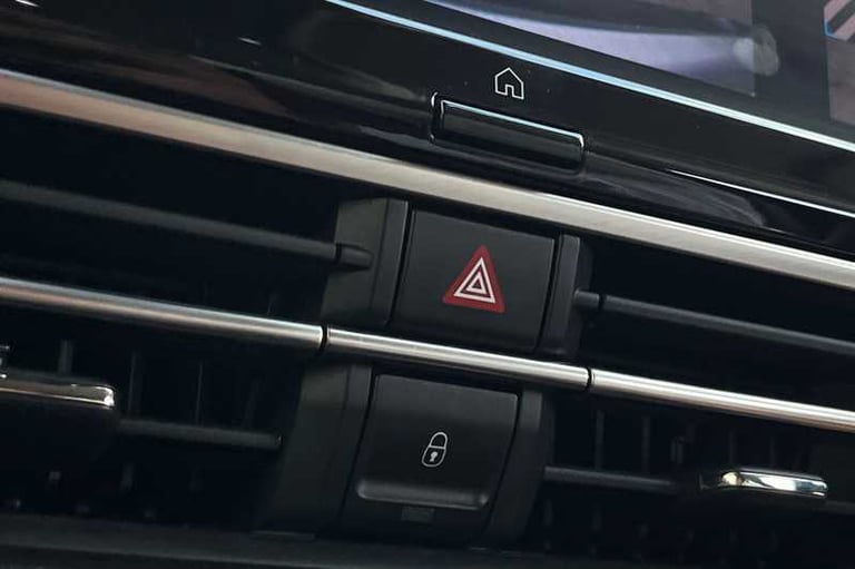 2023 Citroen C5 X 1.2 PureTech Shine Hatchback 5dr Petrol EAT8 Euro 6 (s/s) (130 ps) Hatchback Pe...