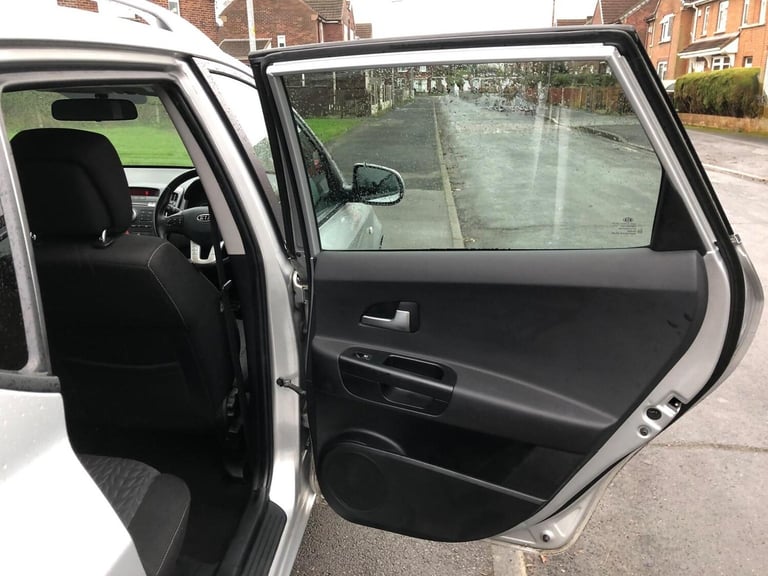 2012 Kia Ceed 1.6 CRDi 3 5dr ESTATE DIESEL Manual
