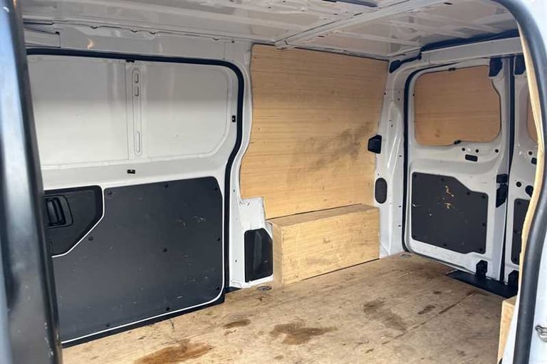 2022 Vauxhall Vivaro 2700 1.5d 120PS Dynamic H1 Van PANEL VAN DIESEL Manual