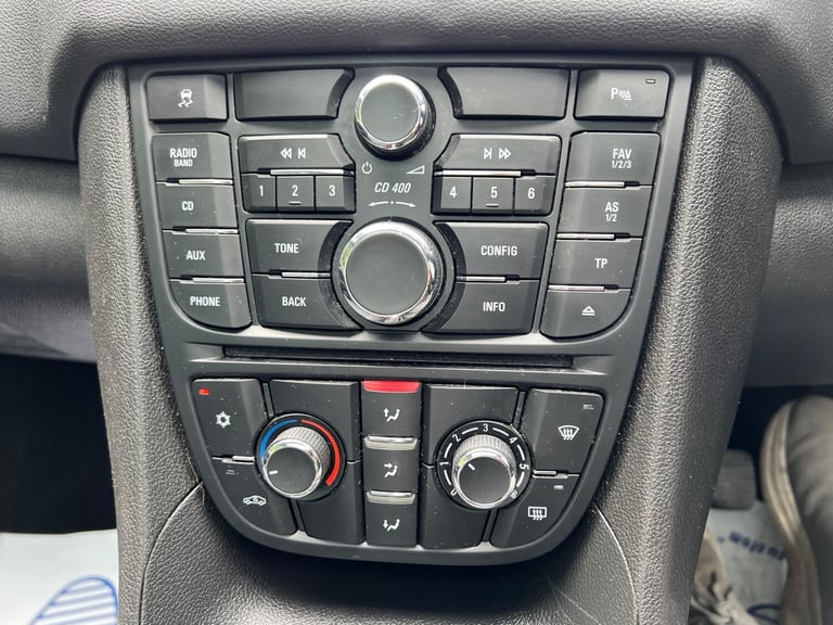2016 Vauxhall Meriva 1.4i Turbo SE Euro 6 5dr MPV Petrol Manual