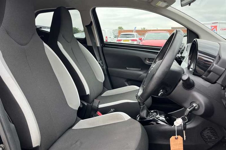2018 Toyota AYGO 1.0 VVT-i x-press Hatchback 5dr Petrol Manual Euro 6 (68 ps) Hatchback Petrol Ma...